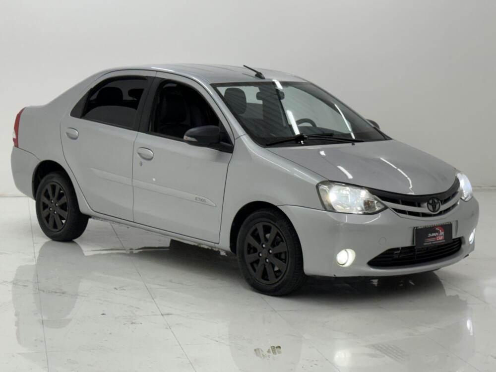 Toyota Etios Sedan