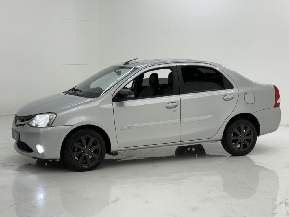 Toyota Etios Sedan
