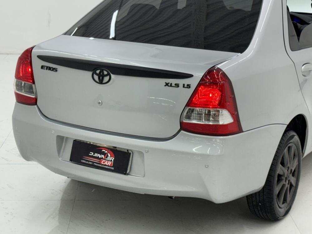 Toyota Etios Sedan