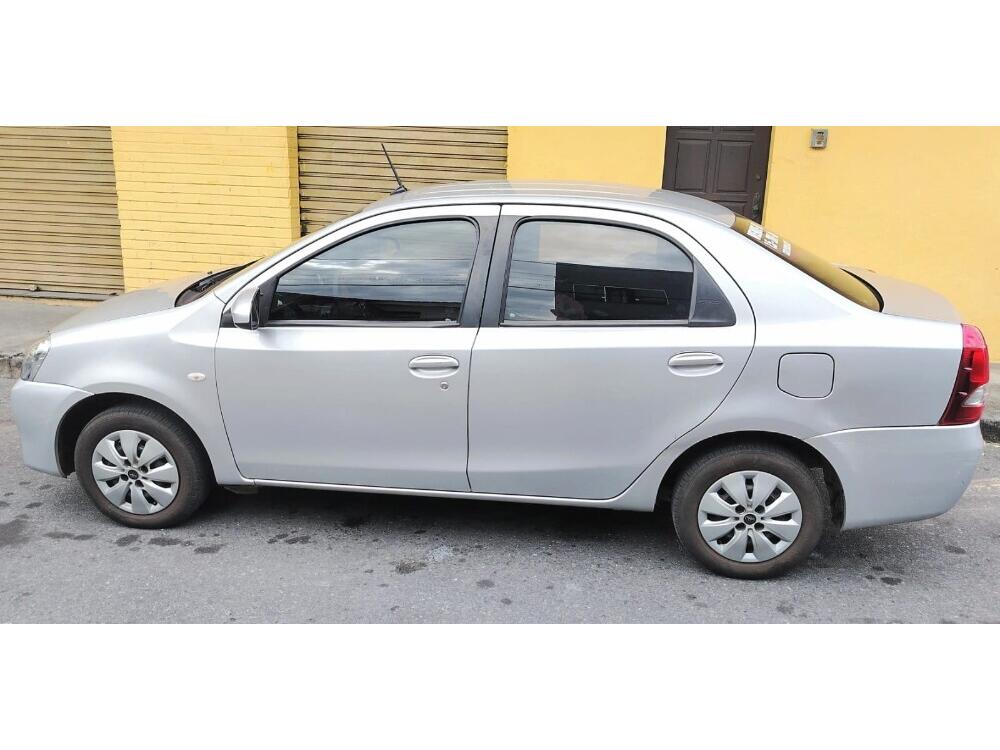 Toyota Etios Sedan