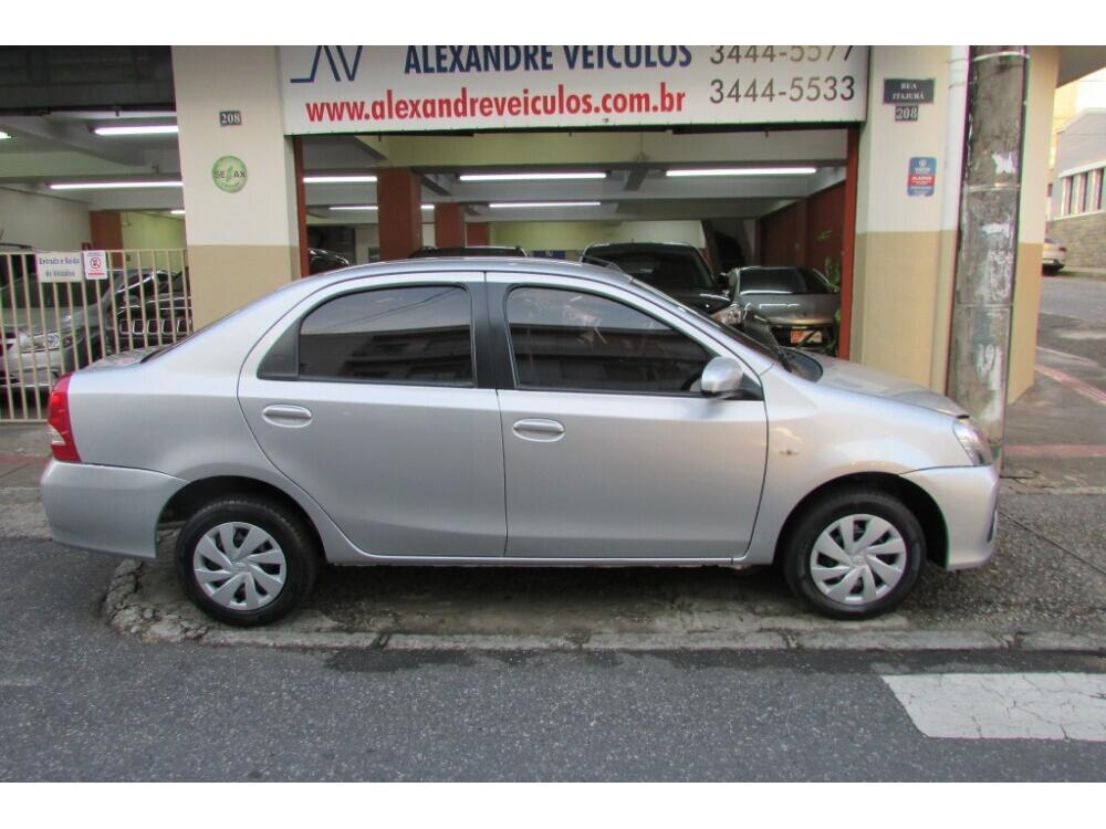 Toyota Etios Sedan