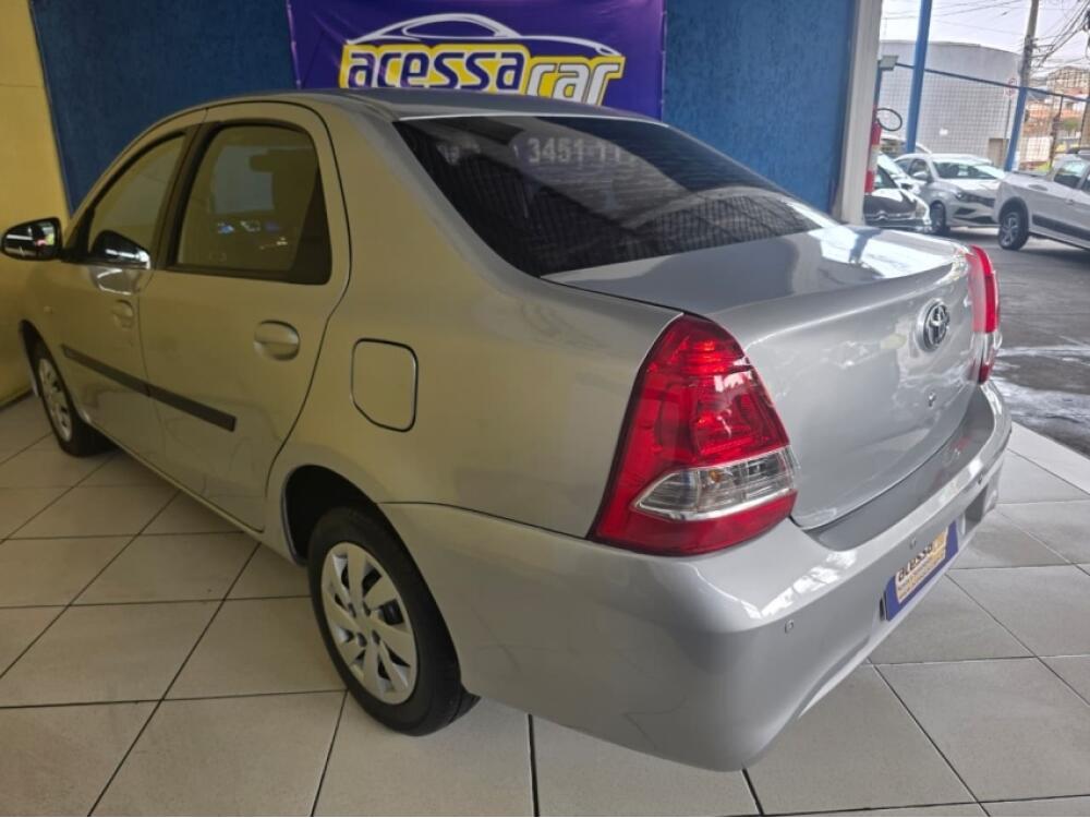 Toyota Etios Sedan