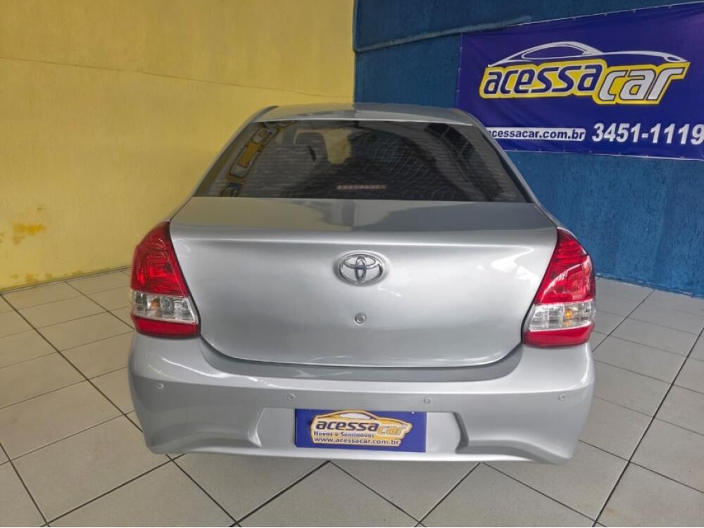 Toyota Etios Sedan