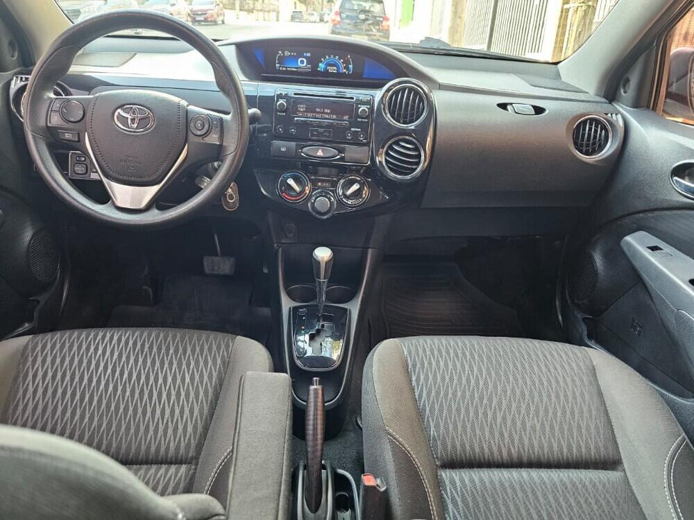 Toyota Etios Sedan