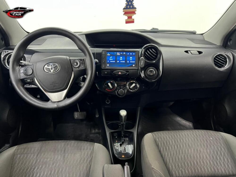 Toyota Etios Sedan