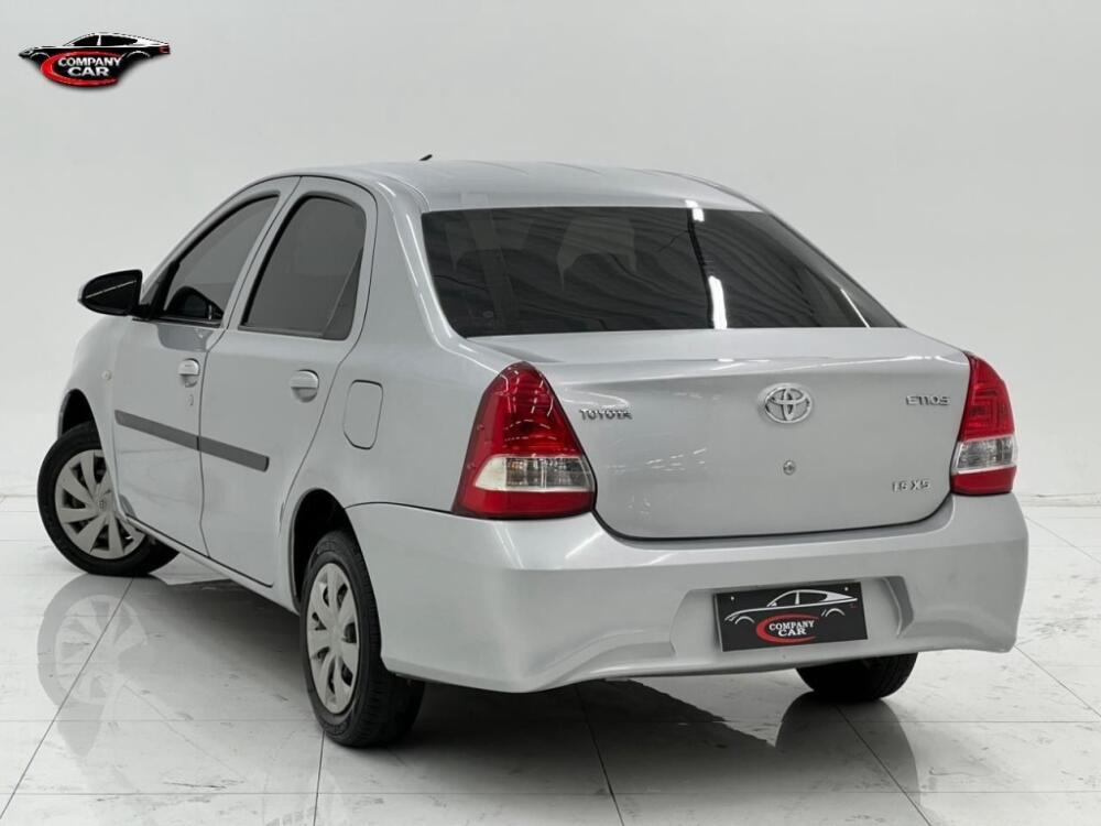 Toyota Etios Sedan