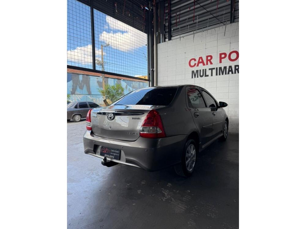 Toyota Etios Sedan
