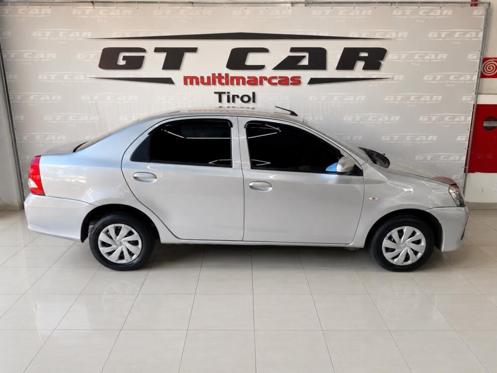 Toyota Etios Sedan