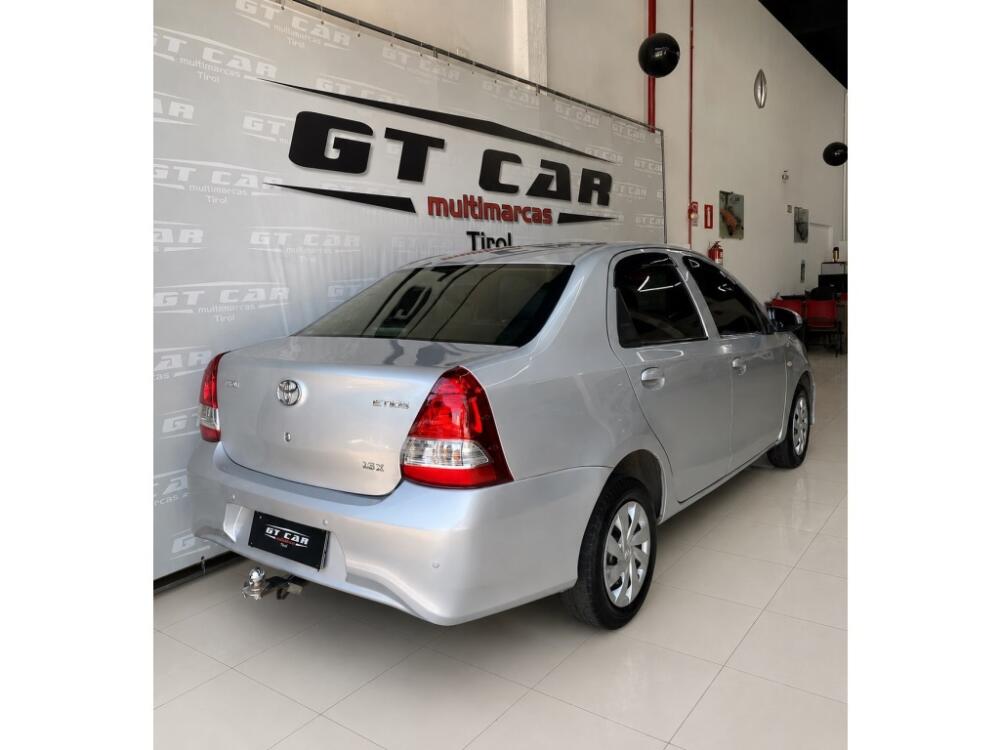 Toyota Etios Sedan