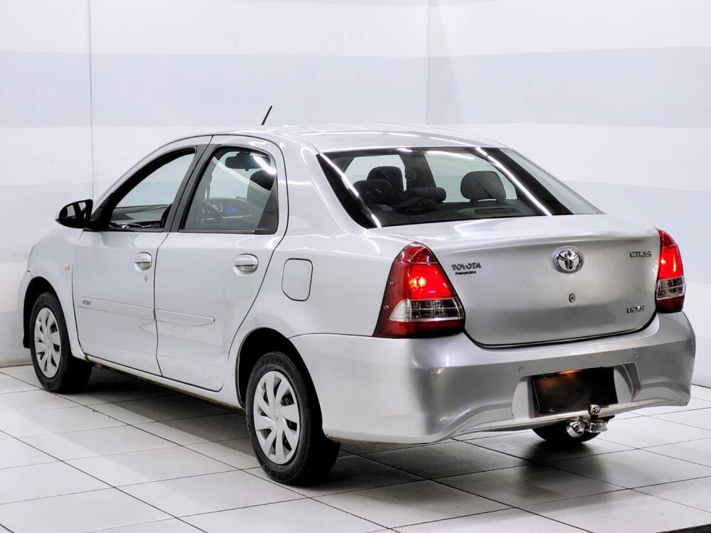 Toyota Etios Sedan