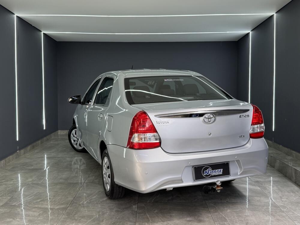 Toyota Etios Sedan