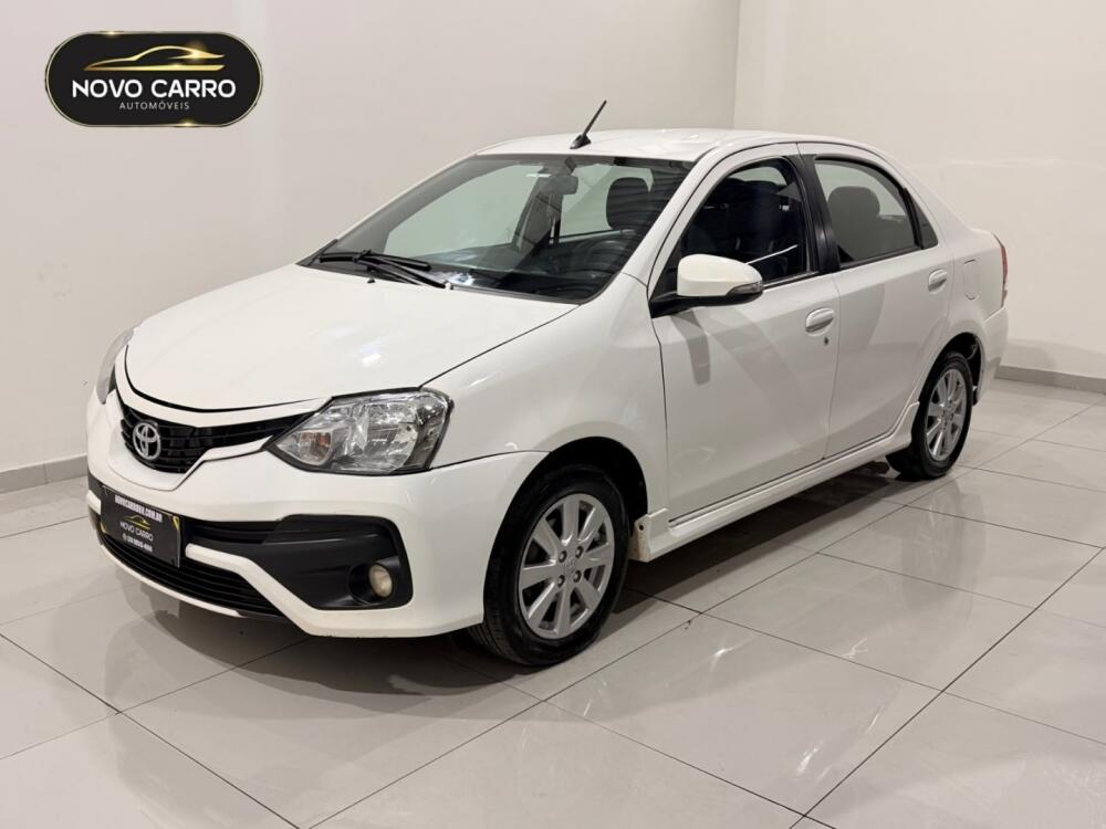 Toyota Etios Sedan XLS 1.5 16V AT FLEX 2017