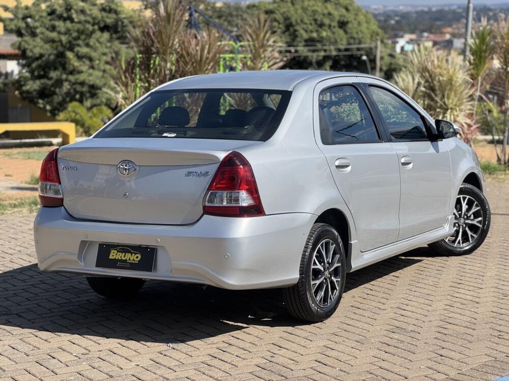 Toyota Etios Sedan