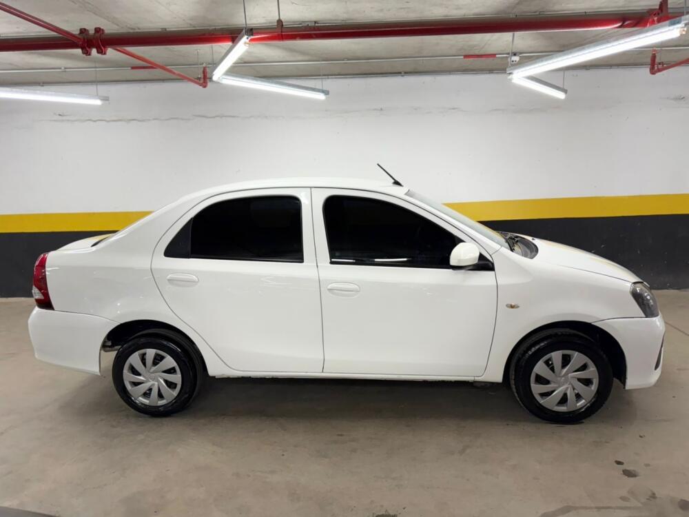 Toyota Etios Sedan