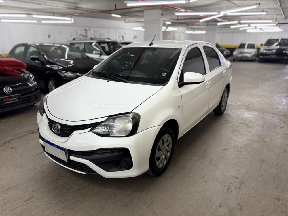 Toyota Etios Sedan