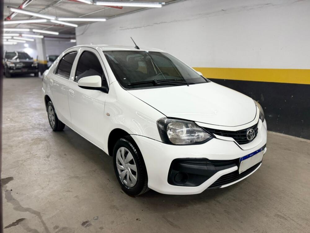 Toyota Etios Sedan