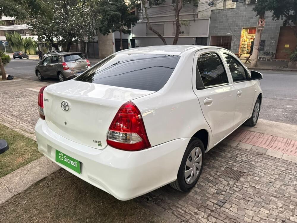 Toyota Etios Sedan
