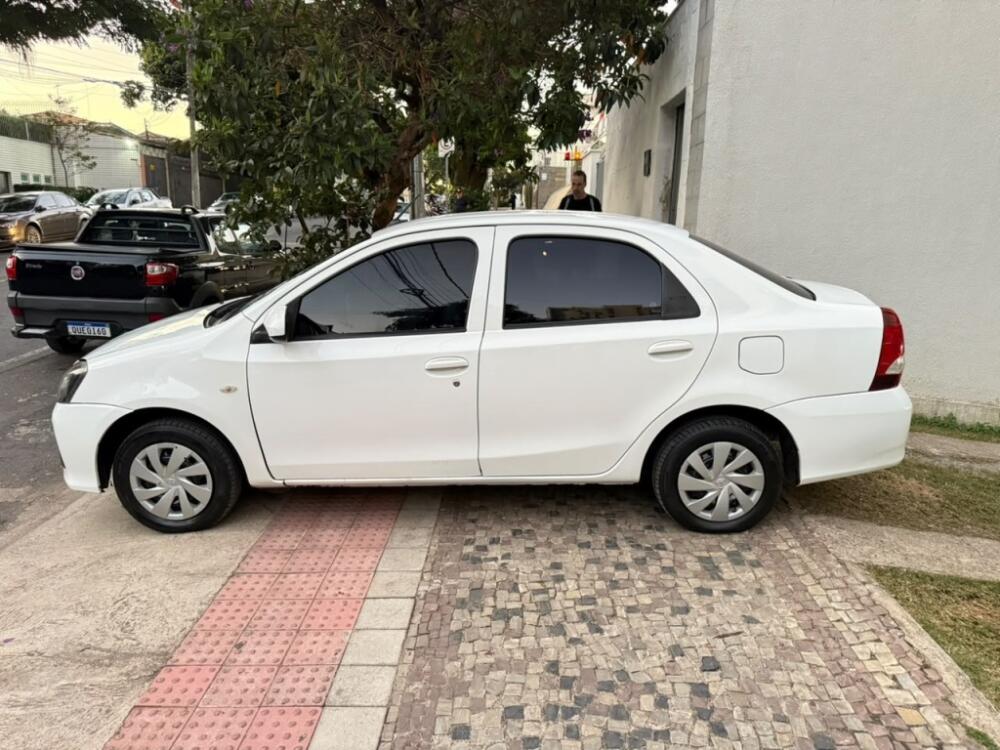 Toyota Etios Sedan