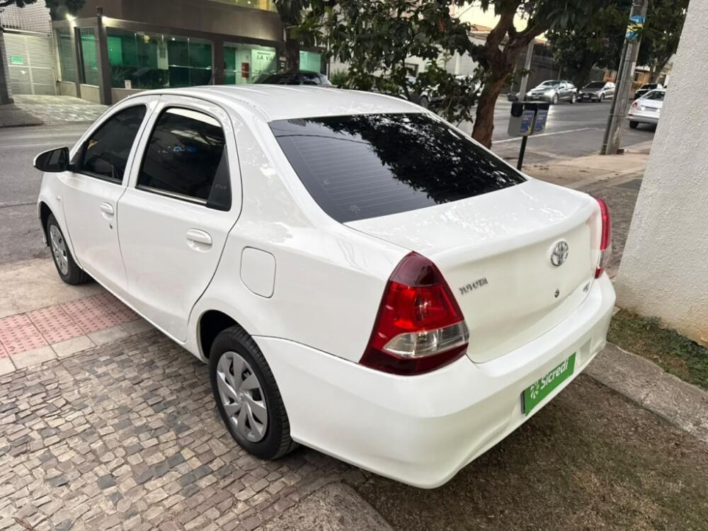 Toyota Etios Sedan