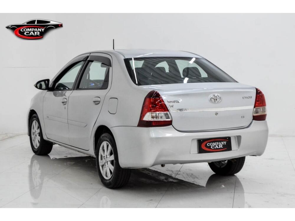 Toyota Etios Sedan