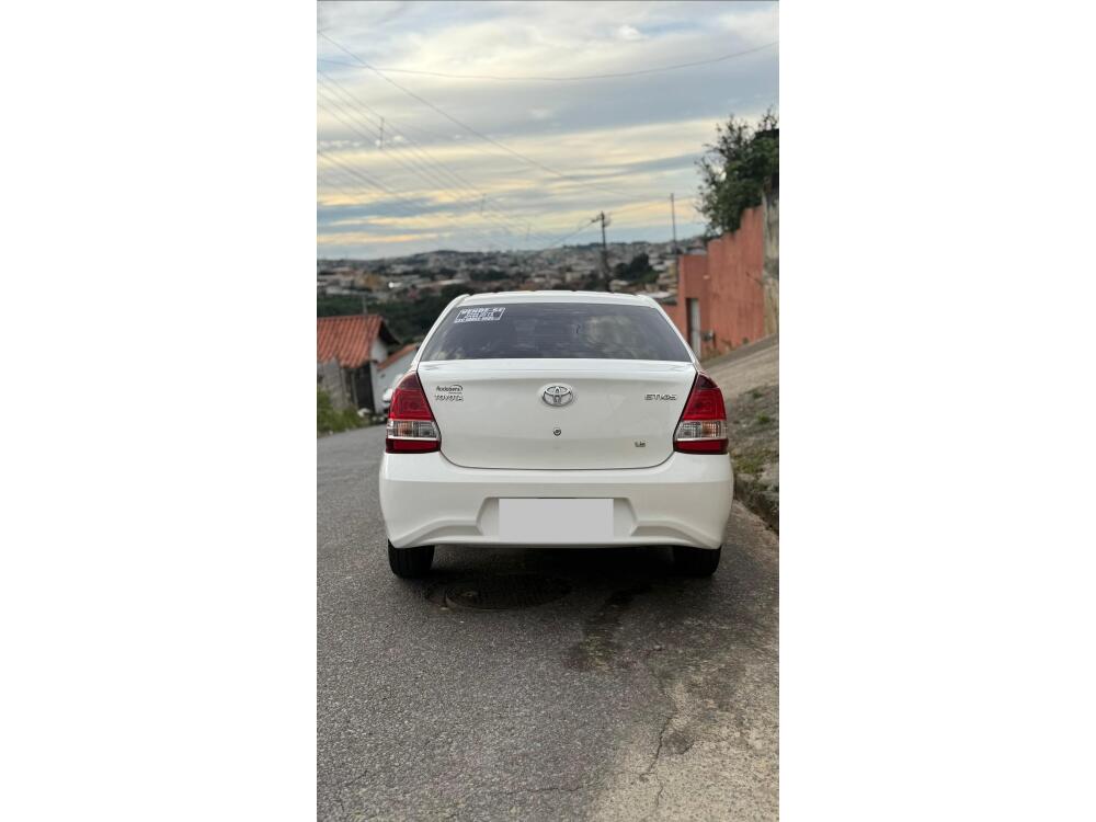 Toyota Etios Sedan