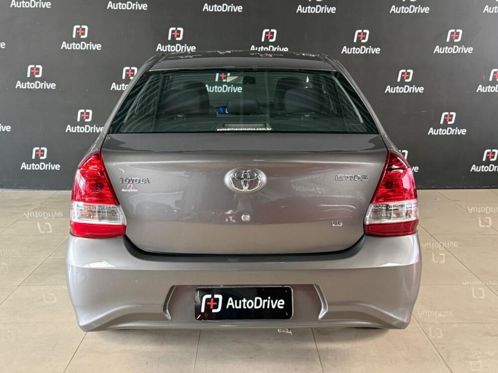 Toyota Etios Sedan