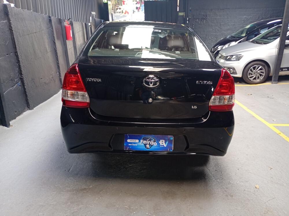 Toyota Etios Sedan