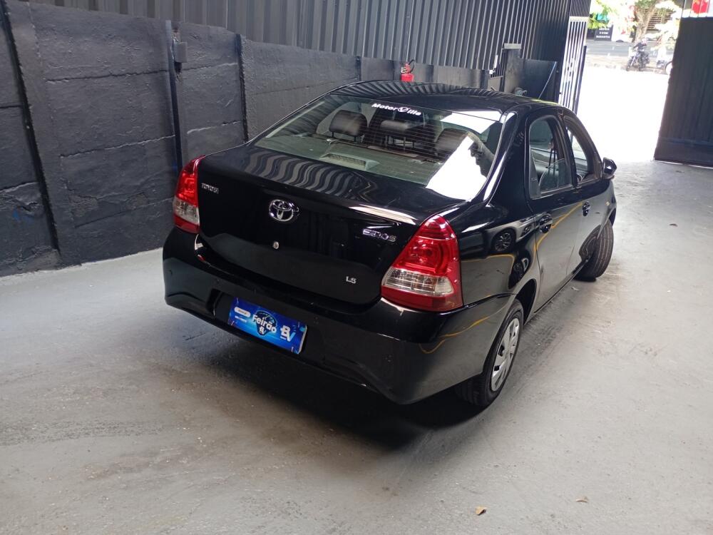Toyota Etios Sedan