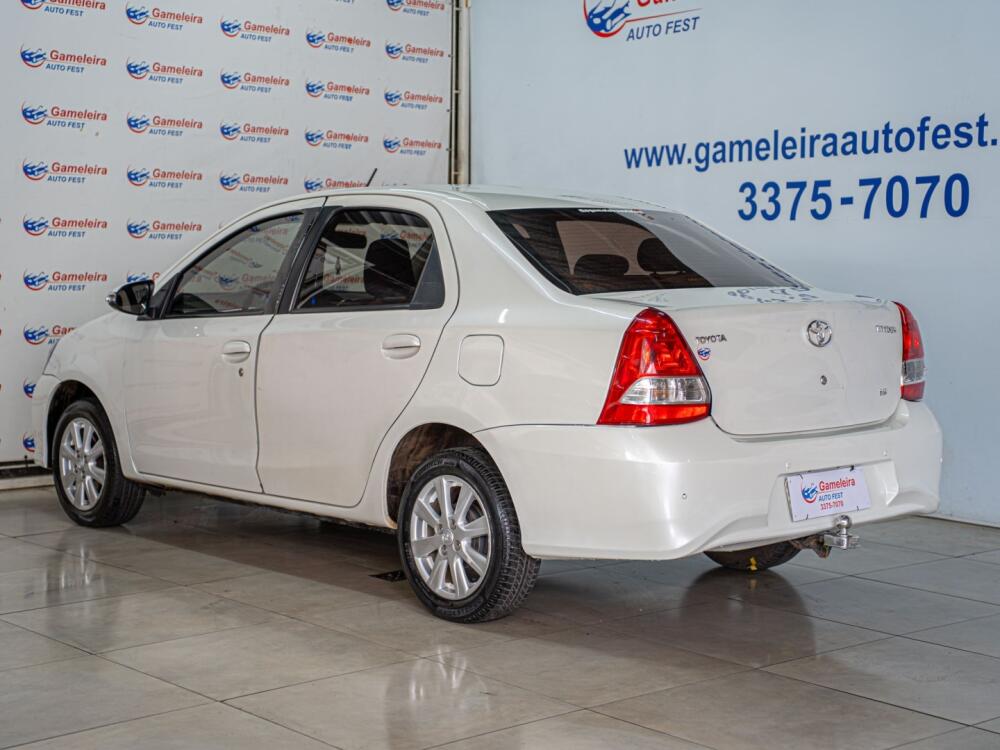 Toyota Etios Sedan