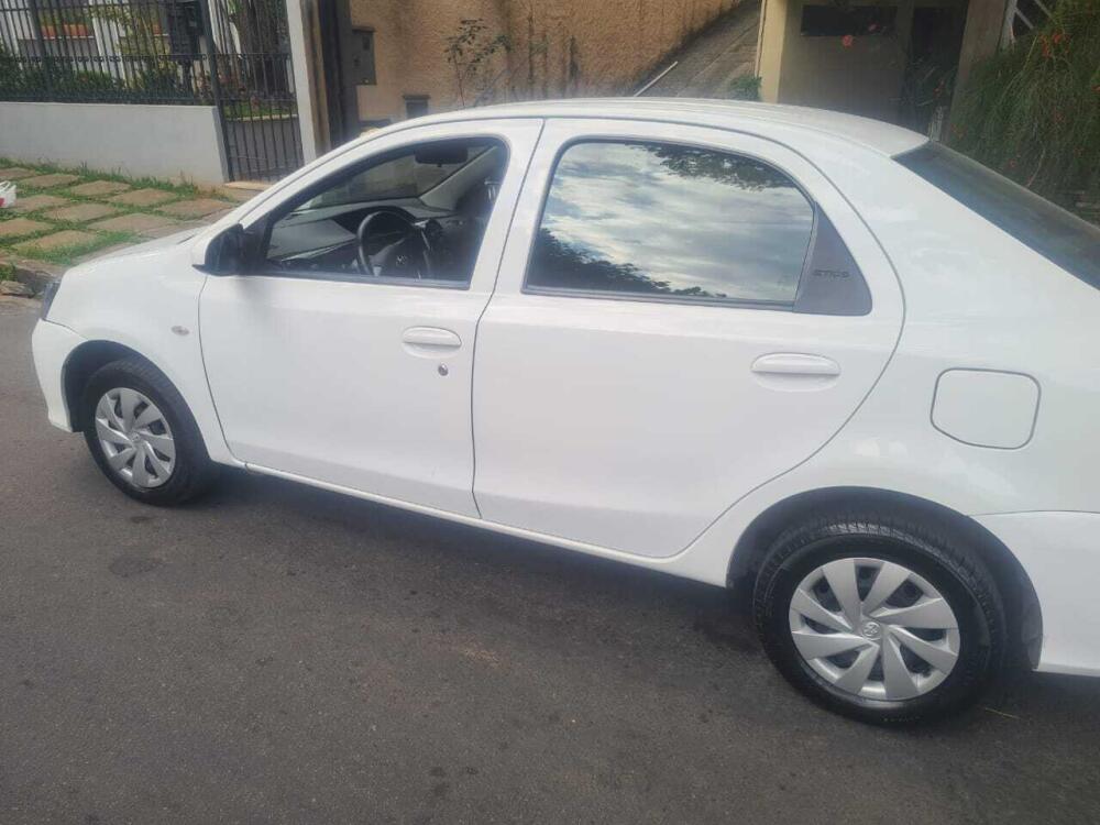 Toyota Etios Sedan