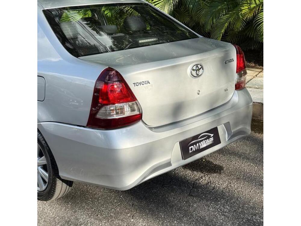 Toyota Etios Sedan