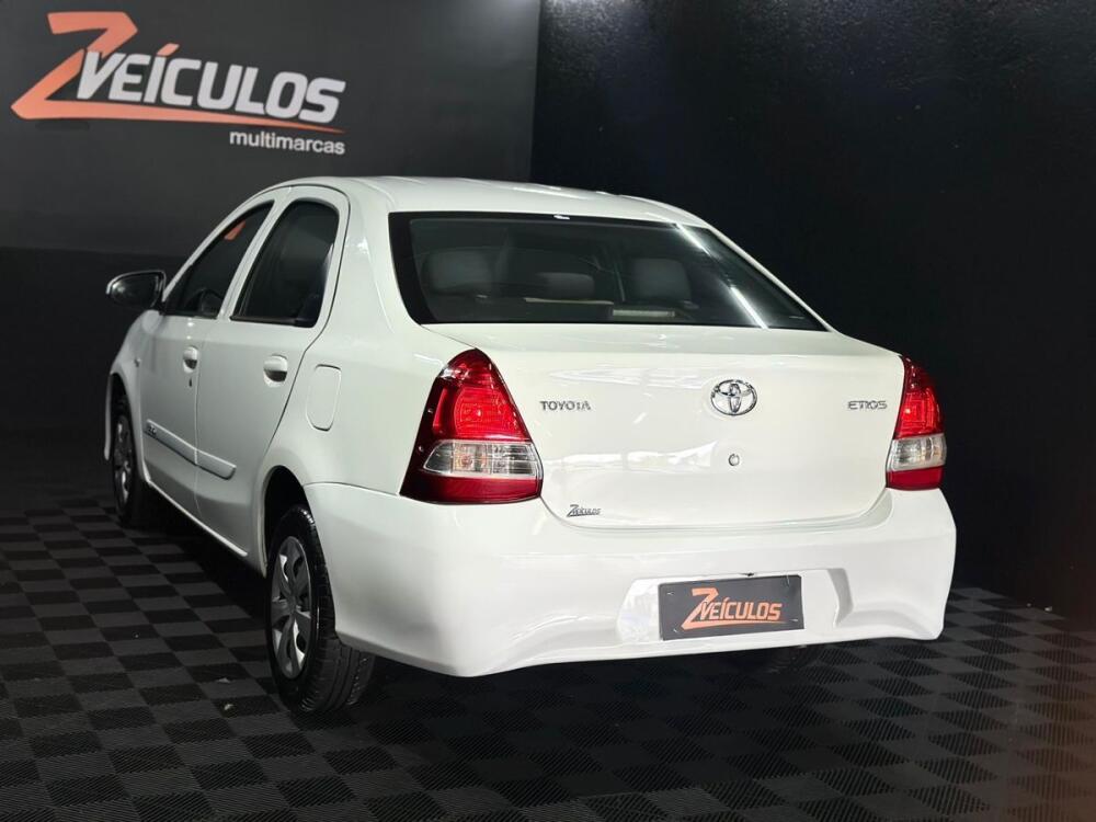 Toyota Etios Sedan