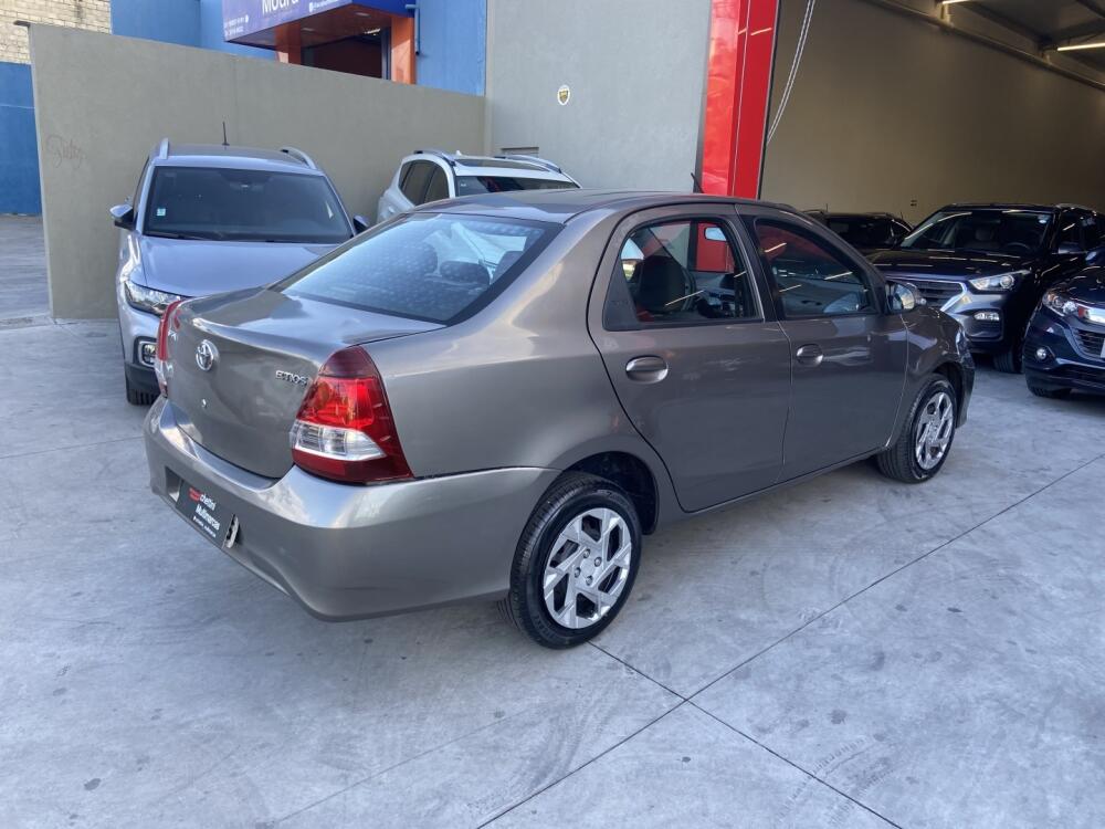 Toyota Etios Sedan