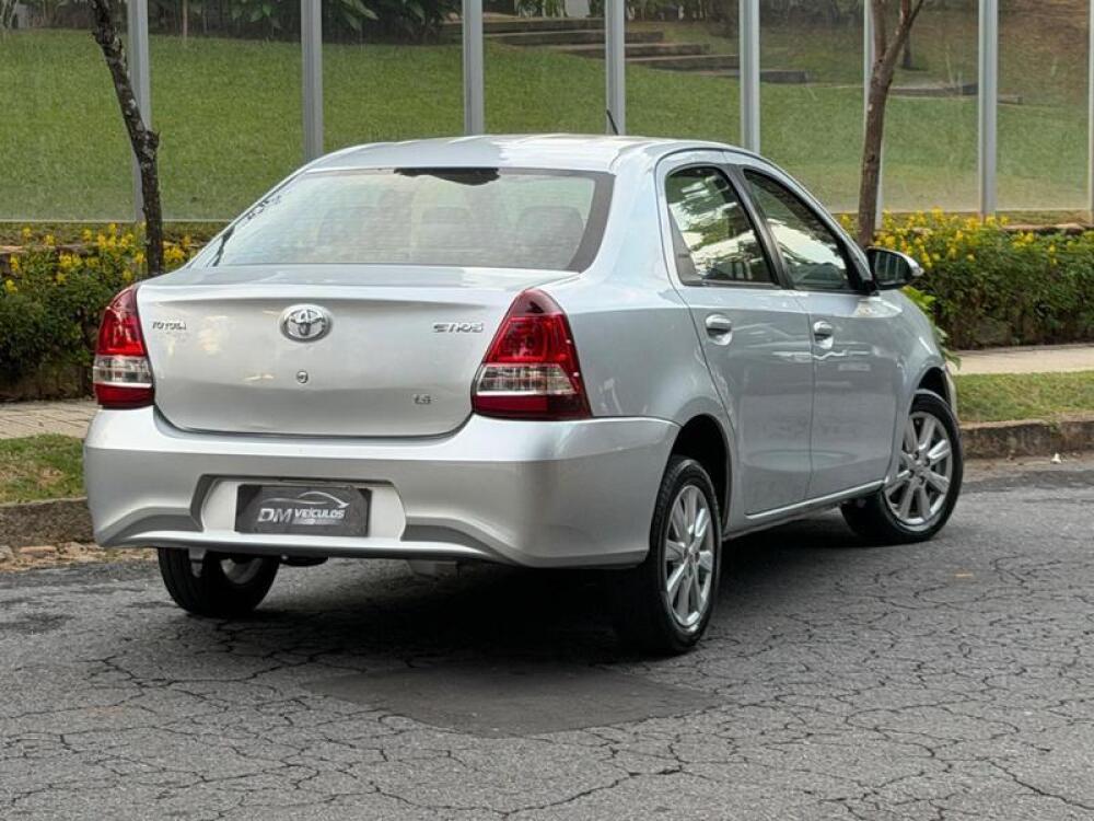 Toyota Etios Sedan