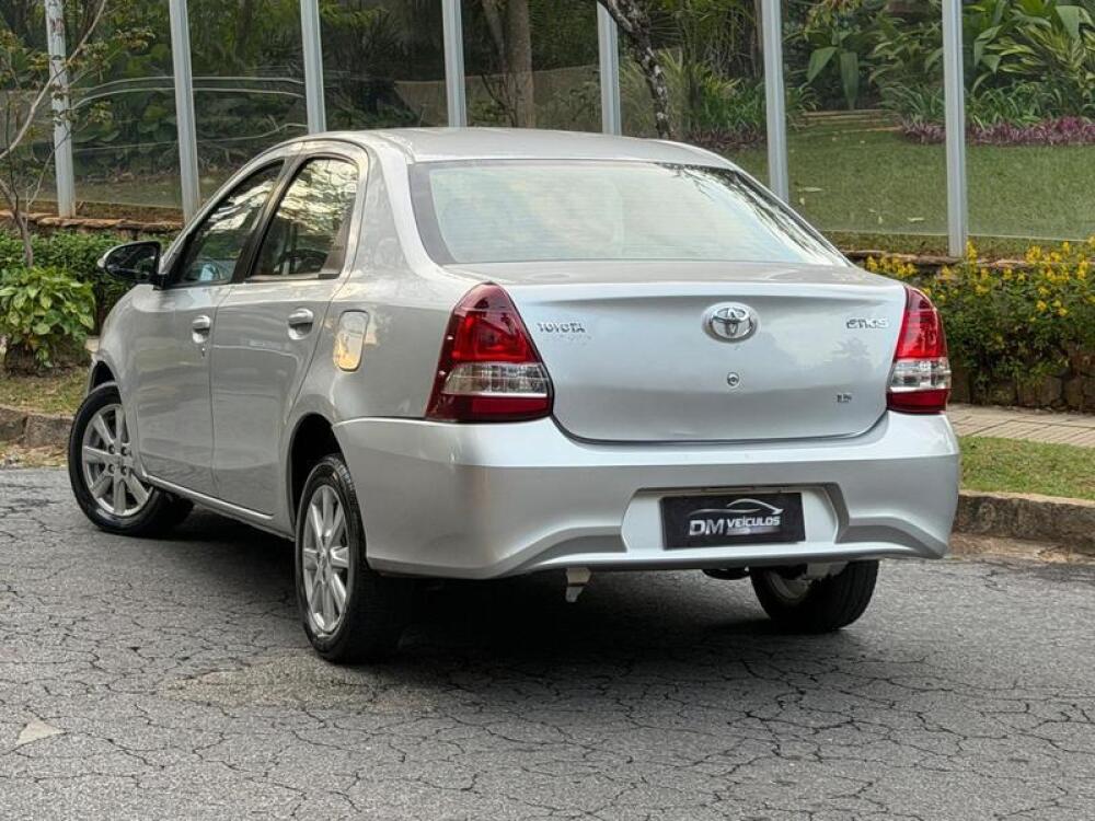 Toyota Etios Sedan