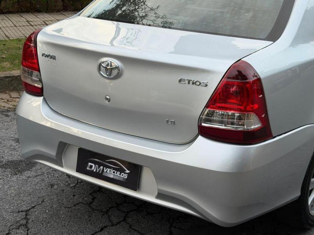 Toyota Etios Sedan