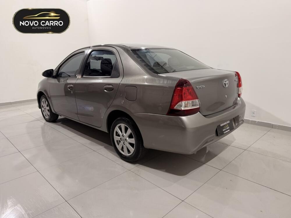 Toyota Etios Sedan