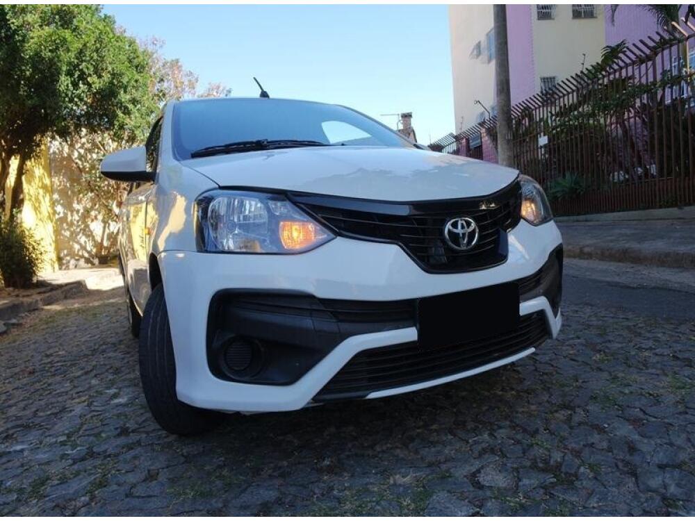 Toyota Etios Sedan