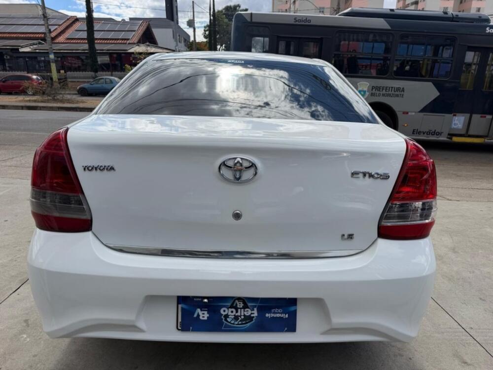 Toyota Etios Sedan