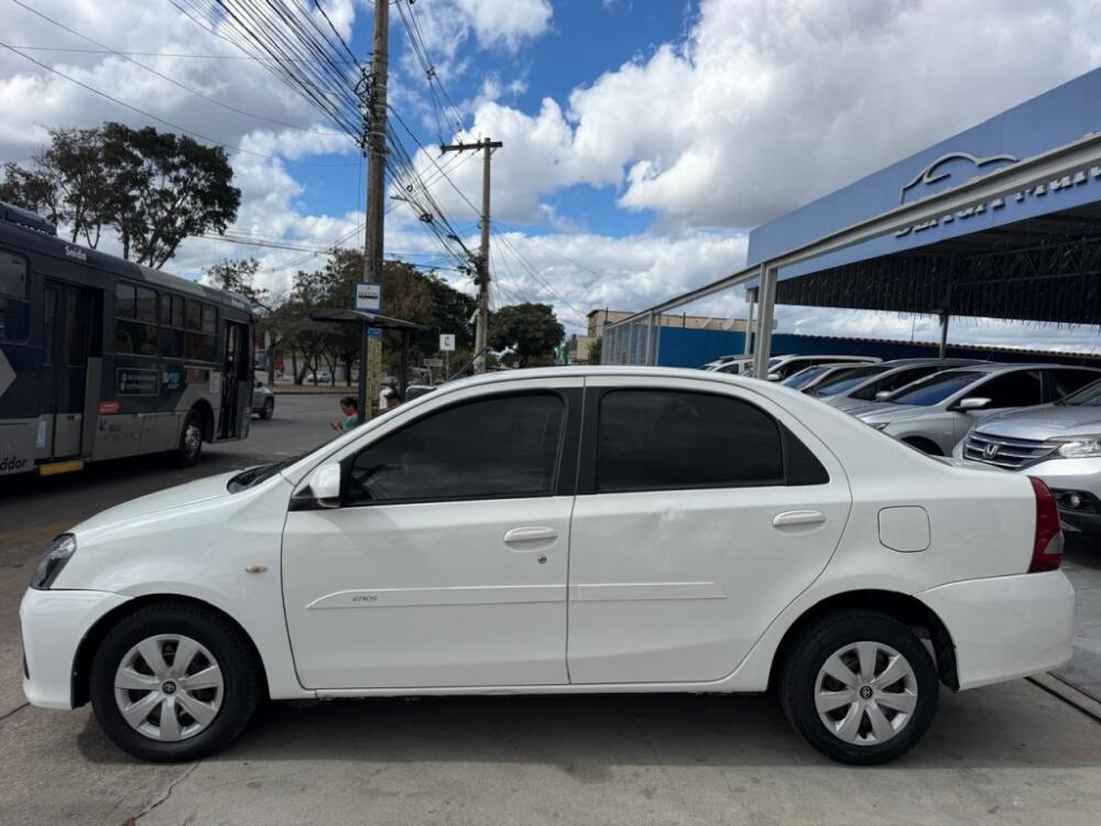 Toyota Etios Sedan