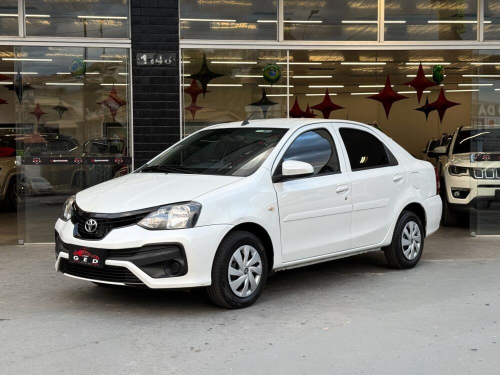 Toyota Etios Sedan ETIOS X SEDAN 1.5 FLEX 16V 4P MEC. 2021