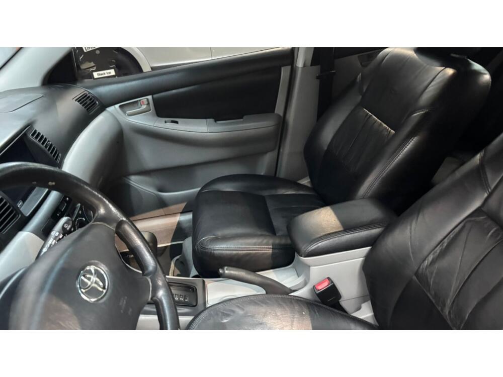 Toyota Fielder