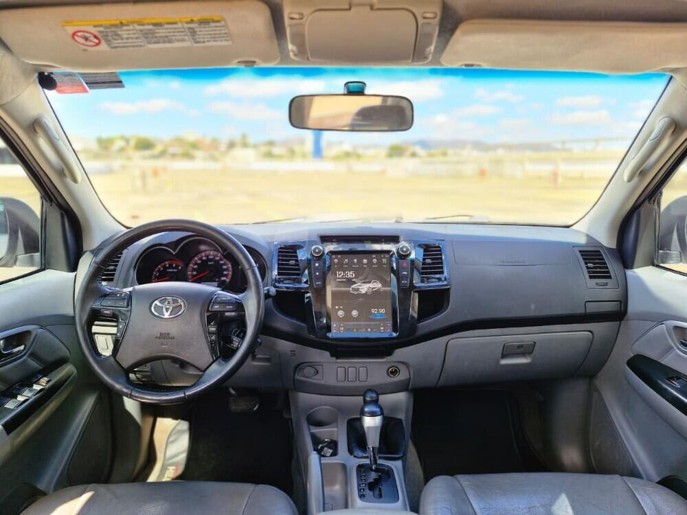 Toyota Hilux CD