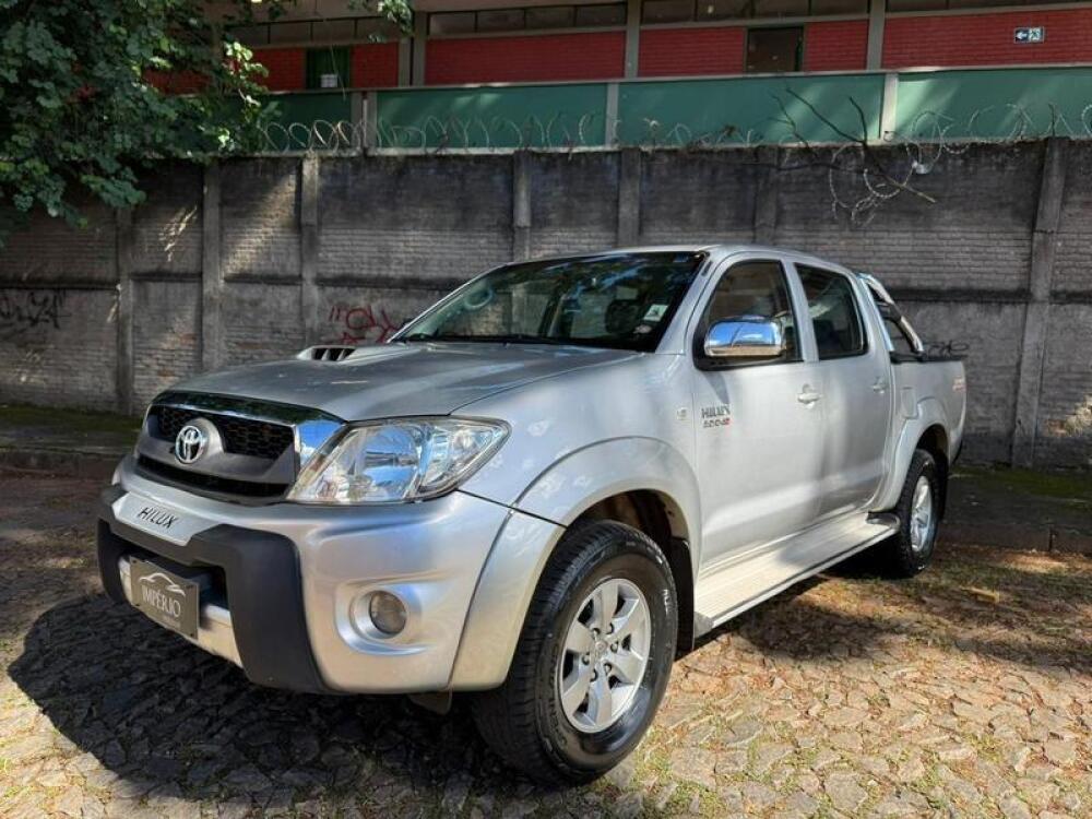 Toyota Hilux CD