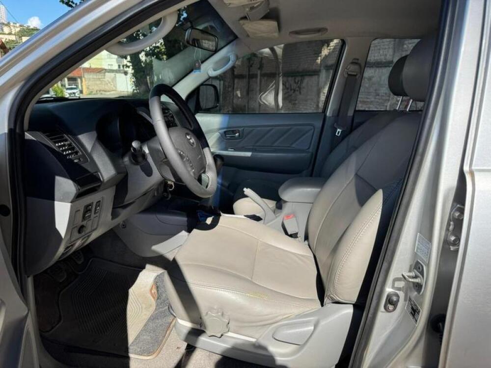 Toyota Hilux CD