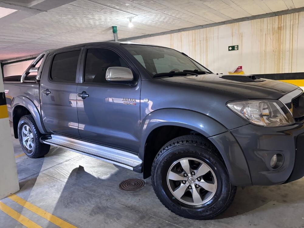 Toyota Hilux CD SRV 4X2 3.0 2010