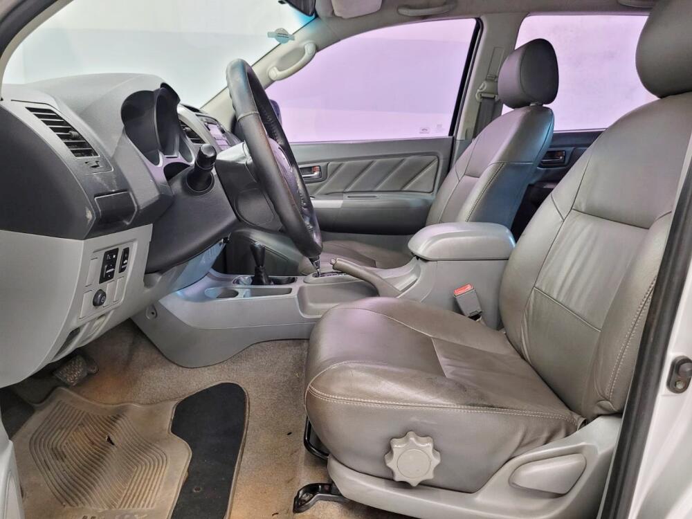 Toyota Hilux CD