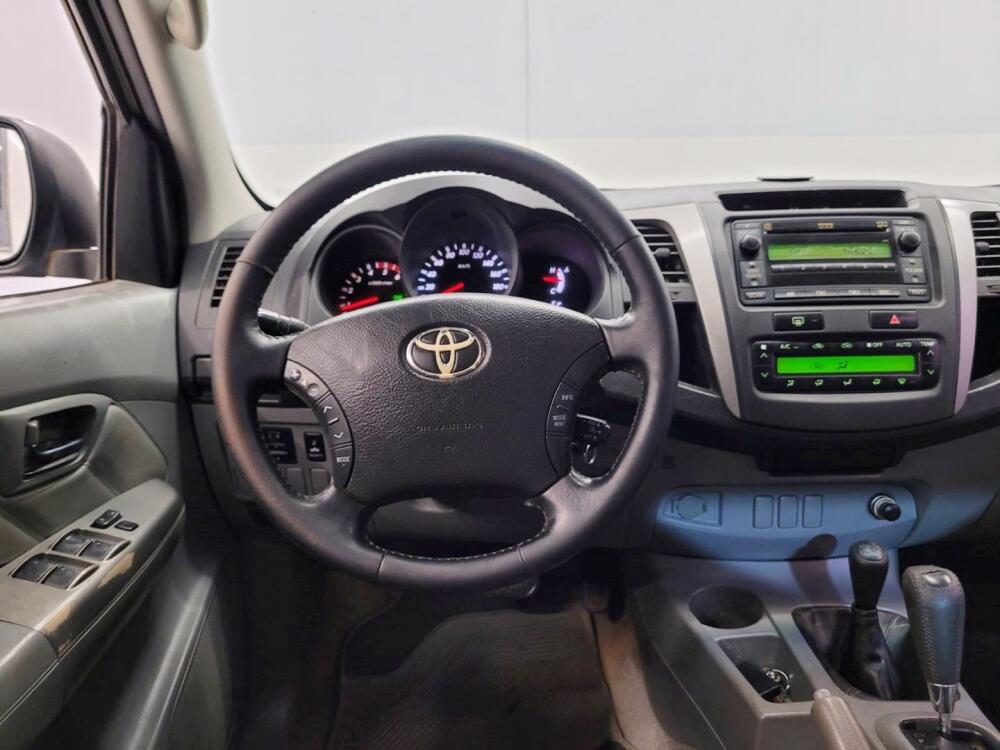 Toyota Hilux CD