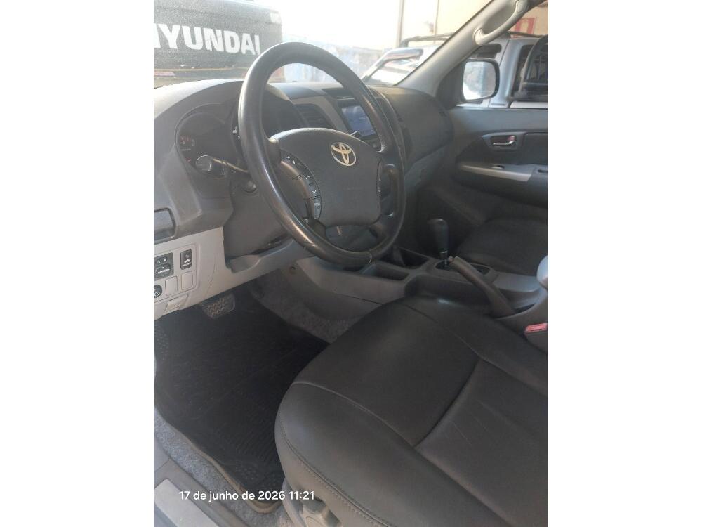 Toyota Hilux CD