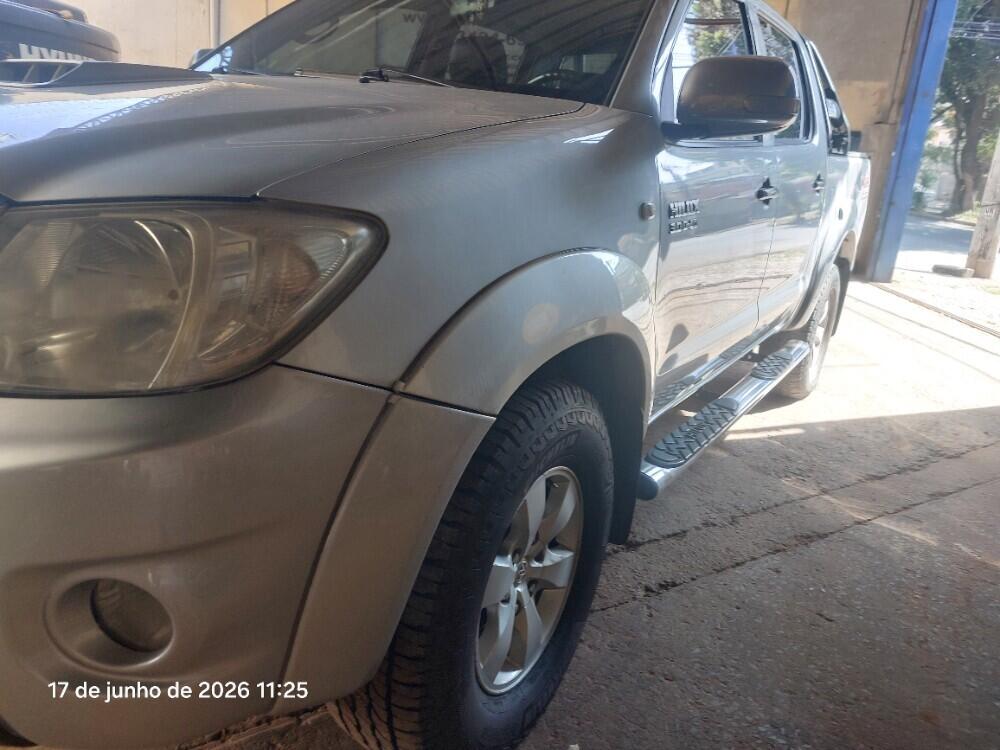 Toyota Hilux CD